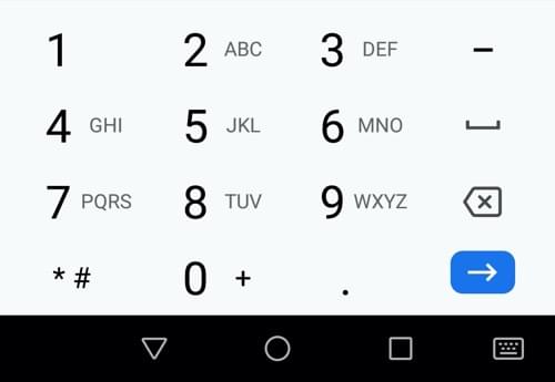 Android 用 Firefox の電話番号キーボードの例で、既定でアスタリスクが表示されています。